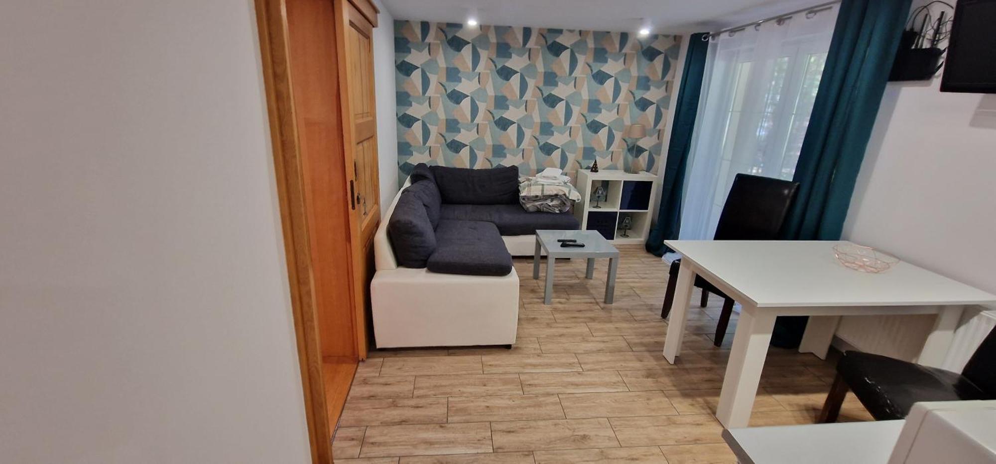 Cudowny Zakatek Z Ogrodem I Basenem Daire Bukwica  Oda fotoğraf