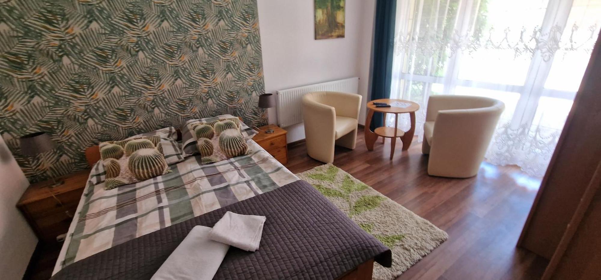 Cudowny Zakatek Z Ogrodem I Basenem Daire Bukwica  Oda fotoğraf