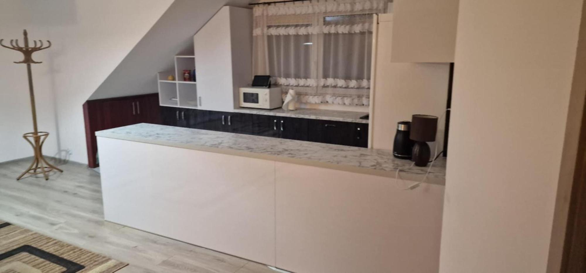 Cudowny Zakatek Z Ogrodem I Basenem Daire Bukwica  Dış mekan fotoğraf