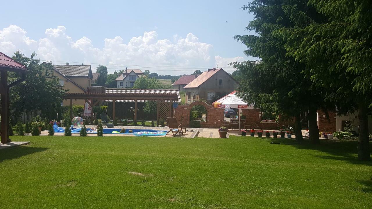 Cudowny Zakatek Z Ogrodem I Basenem Daire Bukwica  Dış mekan fotoğraf