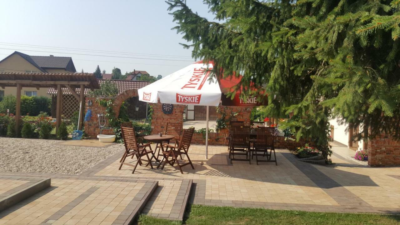 Cudowny Zakatek Z Ogrodem I Basenem Daire Bukwica  Dış mekan fotoğraf