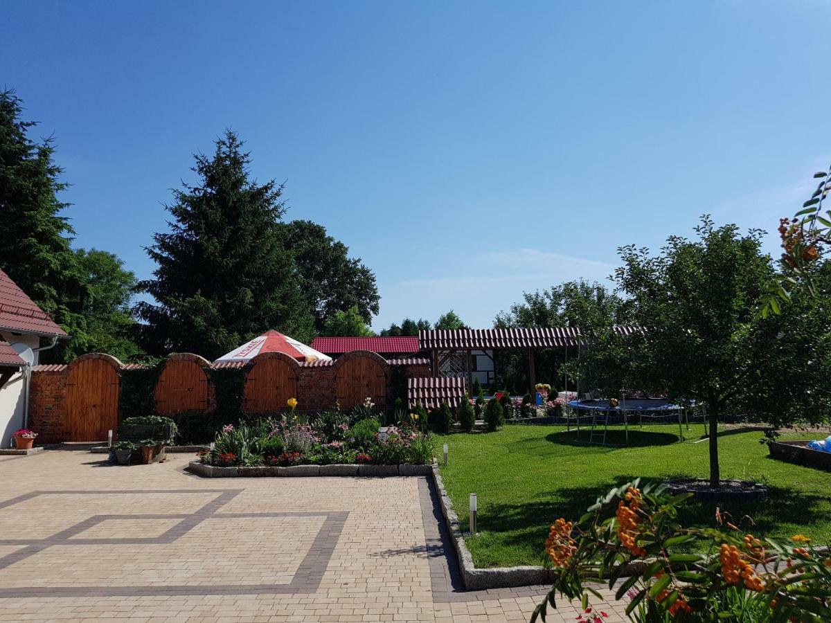 Cudowny Zakatek Z Ogrodem I Basenem Daire Bukwica  Dış mekan fotoğraf